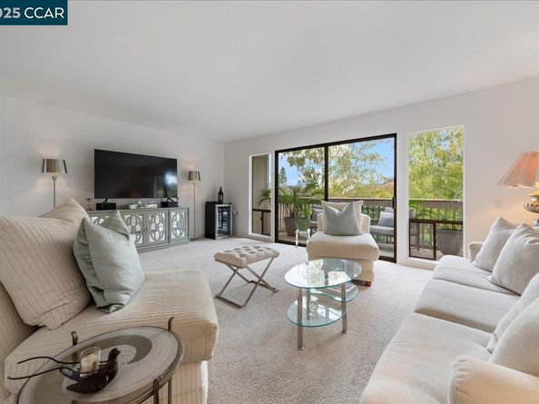 1317 Canyonwood Ct 4, Walnut Creek CA 94595
