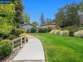 1317 Canyonwood Ct 4, Walnut Creek CA 94595