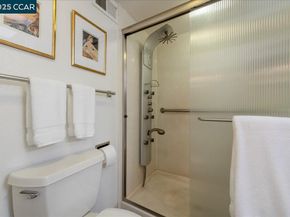 1317 Canyonwood Ct 4, Walnut Creek CA 94595