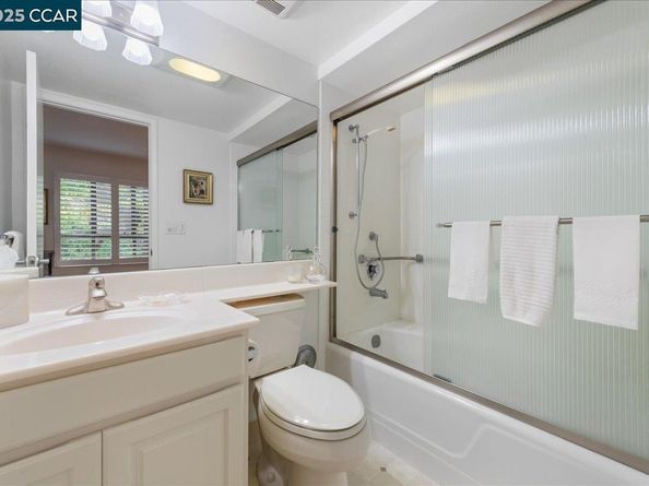 1317 Canyonwood Ct 4, Walnut Creek CA 94595
