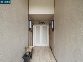1317 Canyonwood Ct 4, Walnut Creek CA 94595