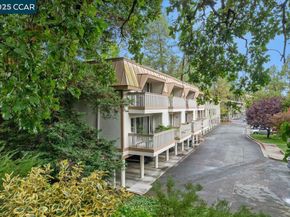 1317 Canyonwood Ct 4, Walnut Creek CA 94595