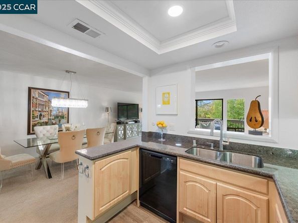 1317 Canyonwood Ct 4, Walnut Creek CA 94595