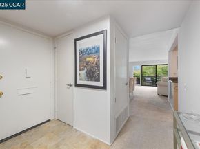 1317 Canyonwood Ct 4, Walnut Creek CA 94595