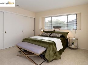 147 Cumberland Way, Alameda CA 94502