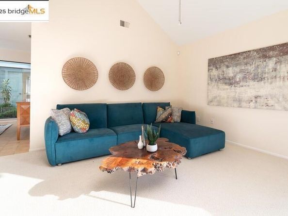 147 Cumberland Way, Alameda CA 94502