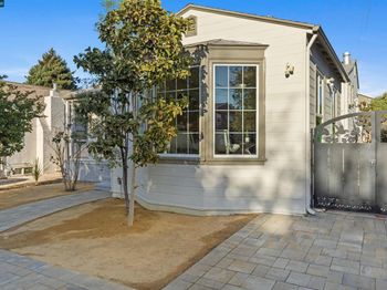 1029 Pomona Ave