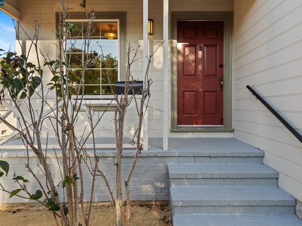 1029 Pomona Ave, Albany CA 94706