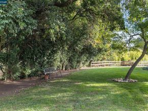 557 Garden Creek Pl, Danville CA 94526