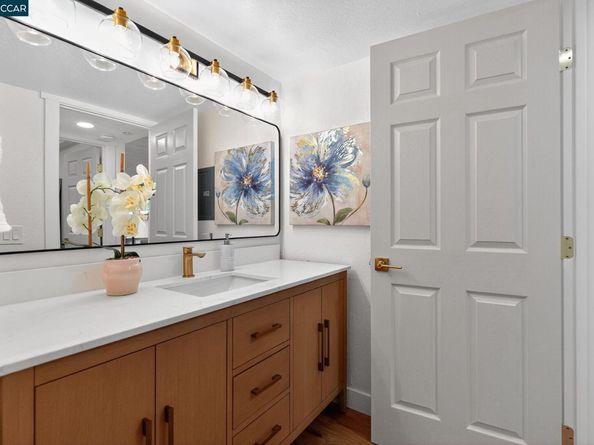 199 E Warren Cmn, Fremont CA 94539
