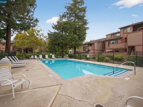 199 E Warren Cmn, Fremont CA 94539