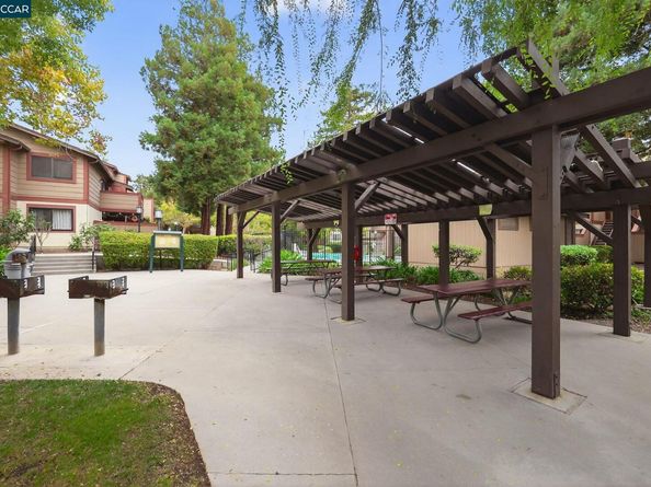 199 E Warren Cmn, Fremont CA 94539