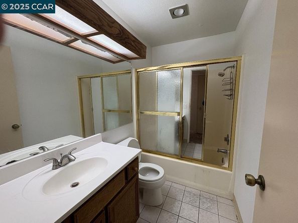 398 Mill Rd, Martinez CA 94553