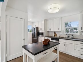 1710 E 24Th St, Oakland CA 94606