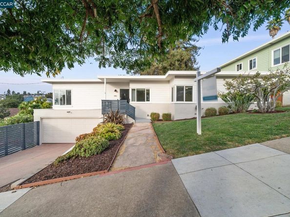 1710 E 24Th St, Oakland CA 94606