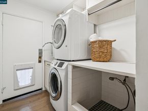 1710 E 24Th St, Oakland CA 94606