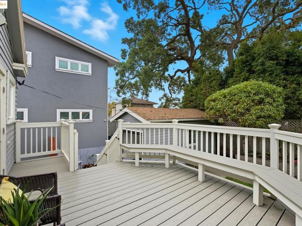 920 Neilson St, Albany CA 94706