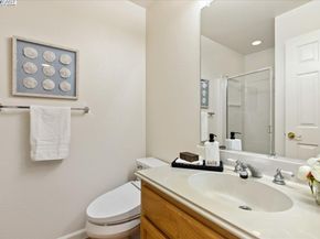 20377 Summerglen Pl, Castro Valley CA 94552