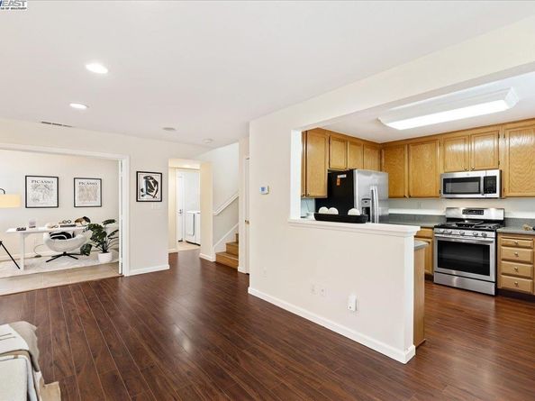 20377 Summerglen Pl, Castro Valley CA 94552
