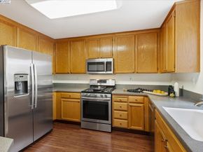 20377 Summerglen Pl, Castro Valley CA 94552