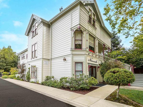 742 B St, Hayward CA 94541