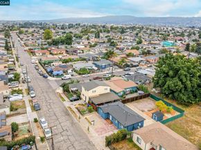 10060 Bernhardt Dr, Oakland CA 94603