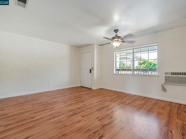 68 Peters Ave 6, Pleasanton CA 94566