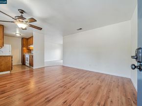 68 Peters Ave 6, Pleasanton CA 94566