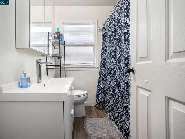 637 43Rd St, Richmond CA 94805
