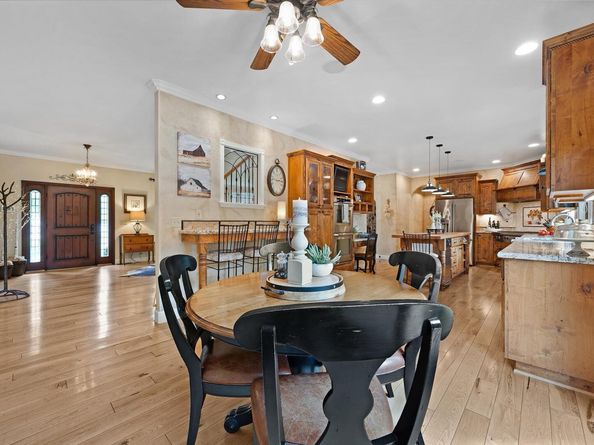 6745 Alisal St, Pleasanton CA 94566