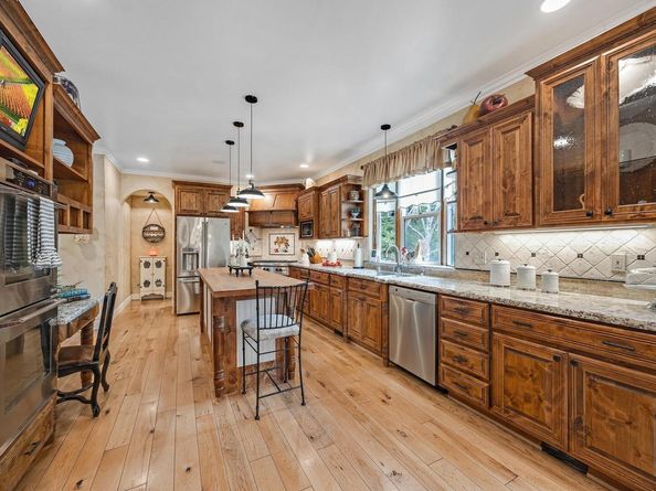 6745 Alisal St, Pleasanton CA 94566