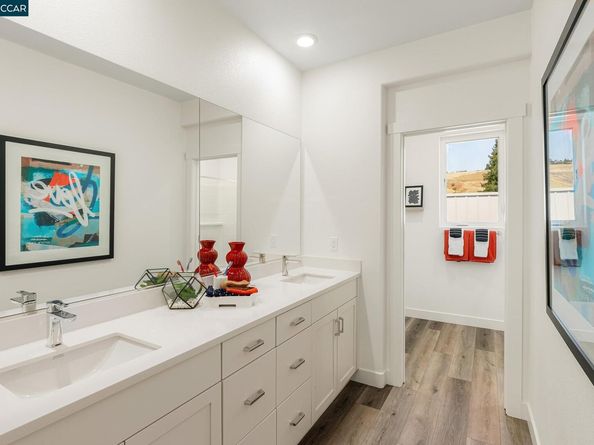 27263 Lumina Ct, Hayward CA 94541