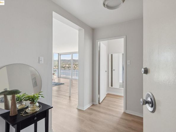 1555 Lakeside Dr 190, Oakland CA 94612