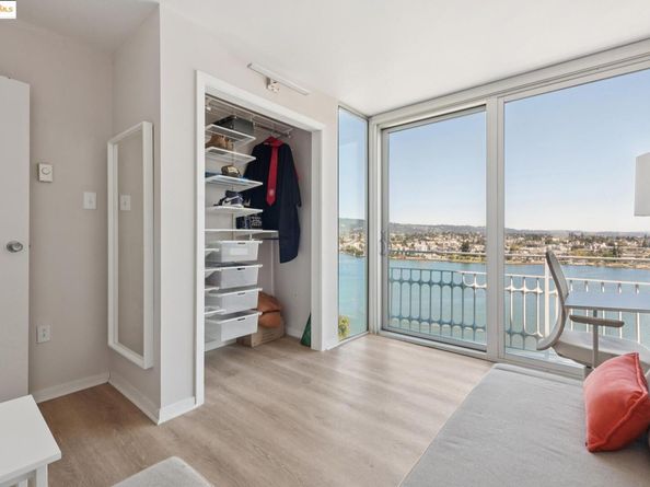 1555 Lakeside Dr 190, Oakland CA 94612