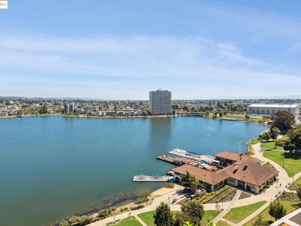 1555 Lakeside Dr 190, Oakland CA 94612