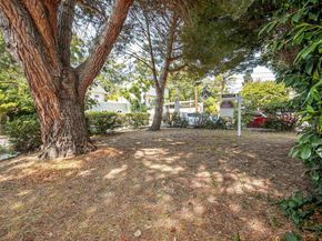 57 Entrada Ave, Oakland CA 94611