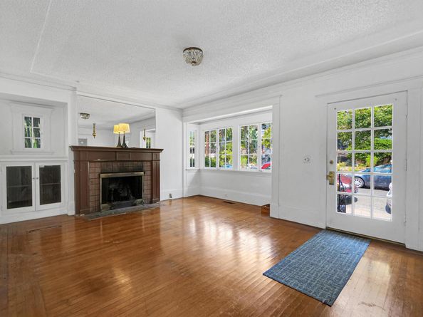 57 Entrada Ave, Oakland CA 94611