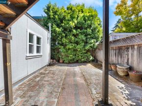 1220 Chestnut St, Alameda CA 94501