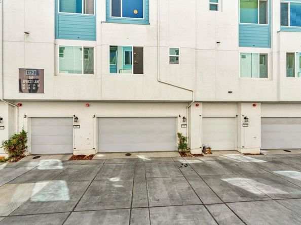 571 Apricot Way, San Jose CA 95133