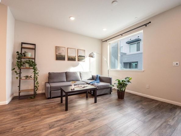 571 Apricot Way, San Jose CA 95133