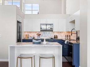 1007 41st St 334, Oakland CA 94608