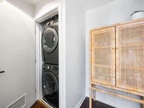 1007 41st St 334, Oakland CA 94608
