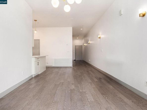 410 Webster St #1 1, Oakland CA 94607