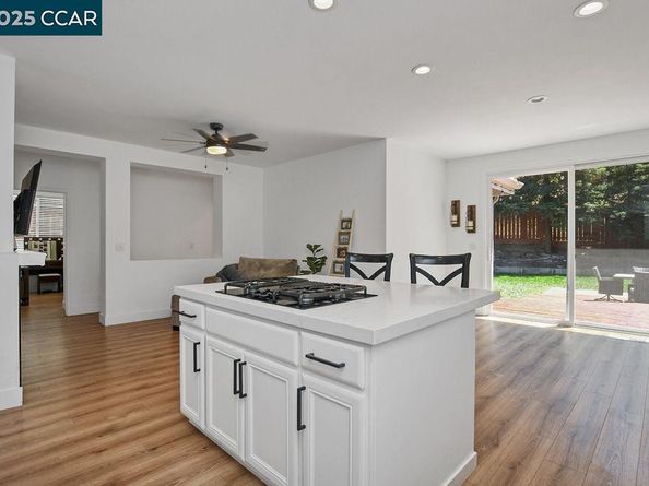 7016 Molluk Way, Clayton CA 94517