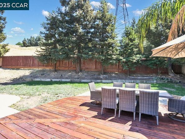 7016 Molluk Way, Clayton CA 94517