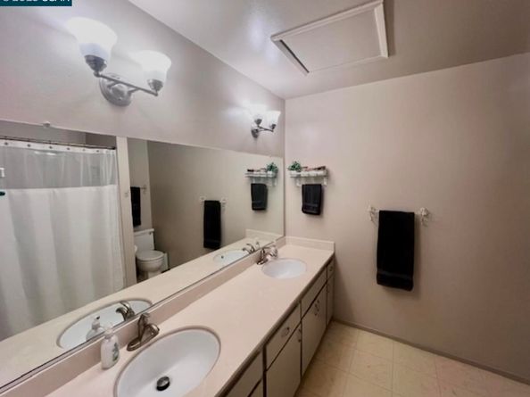 2129 Ascot Dr 15, Moraga CA 94556
