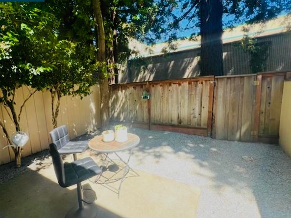 2129 Ascot Dr 15, Moraga CA 94556