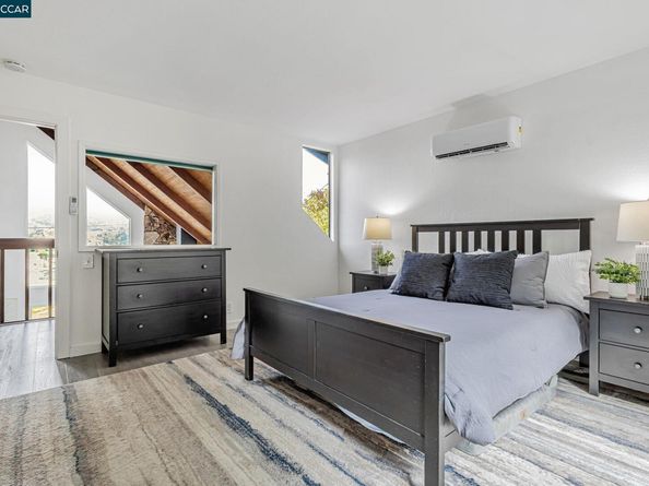 290 Olympian Way, Pacifica CA 94044
