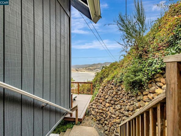 290 Olympian Way, Pacifica CA 94044
