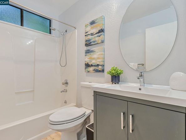 290 Olympian Way, Pacifica CA 94044